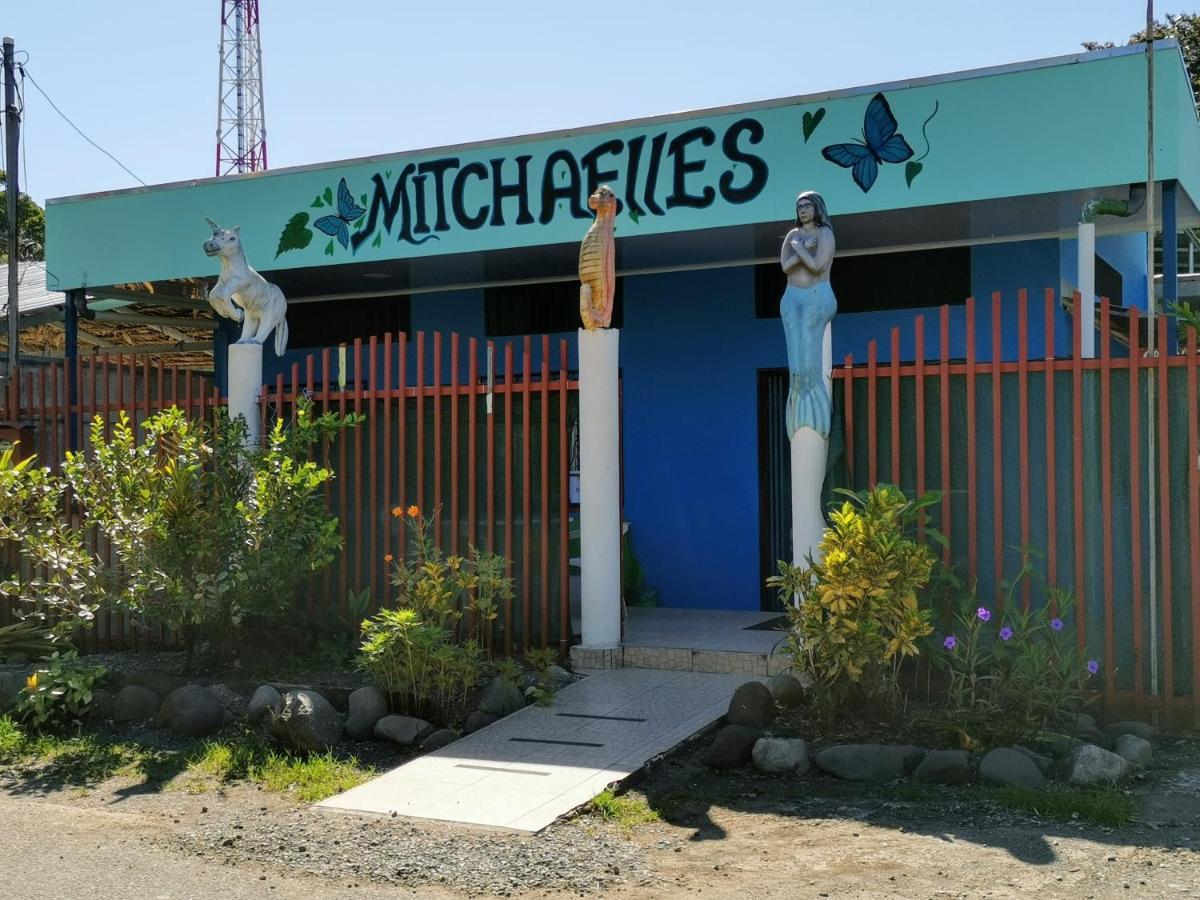 Cabinas Mitchaelle'S Puerto Viejo de Talamanca Exterior foto